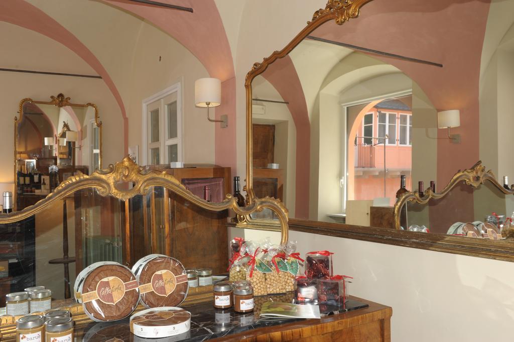 Bed and Breakfast Relais Al Bel San Domenico Альба Екстер'єр фото