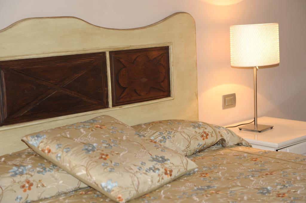 Bed and Breakfast Relais Al Bel San Domenico Альба Номер фото