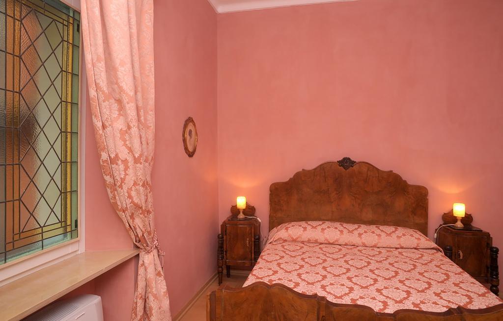Bed and Breakfast Relais Al Bel San Domenico Альба Номер фото